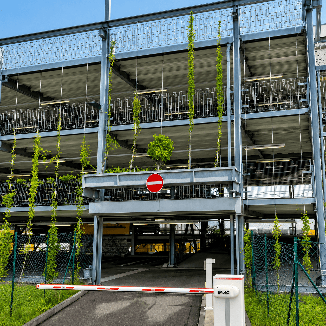 DHL Köngen Multi-Storey Car Park
